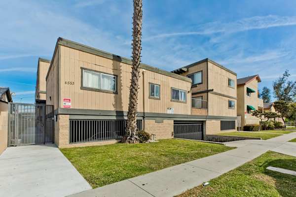 Firmona Apts property